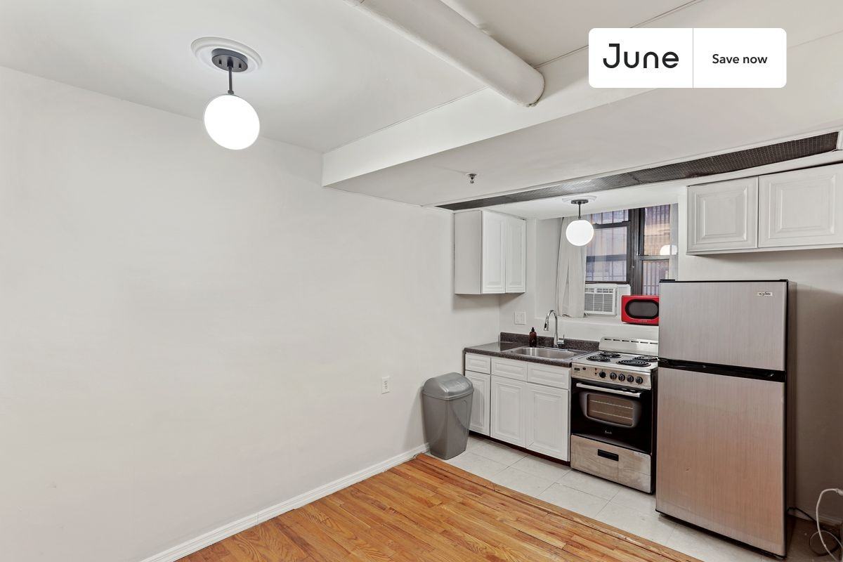736 Riverside Dr #F - Photo 4 of 12