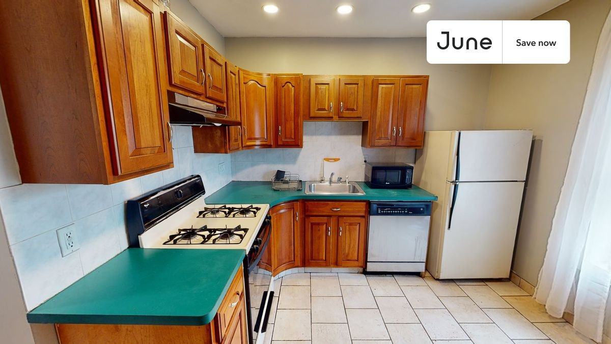 76 Easton St - Photo 2 of 30