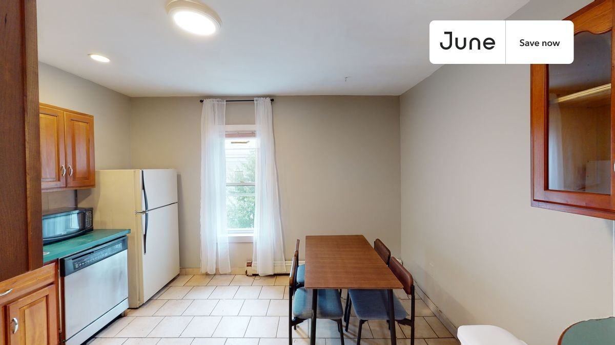 76 Easton St - Photo 6 of 30