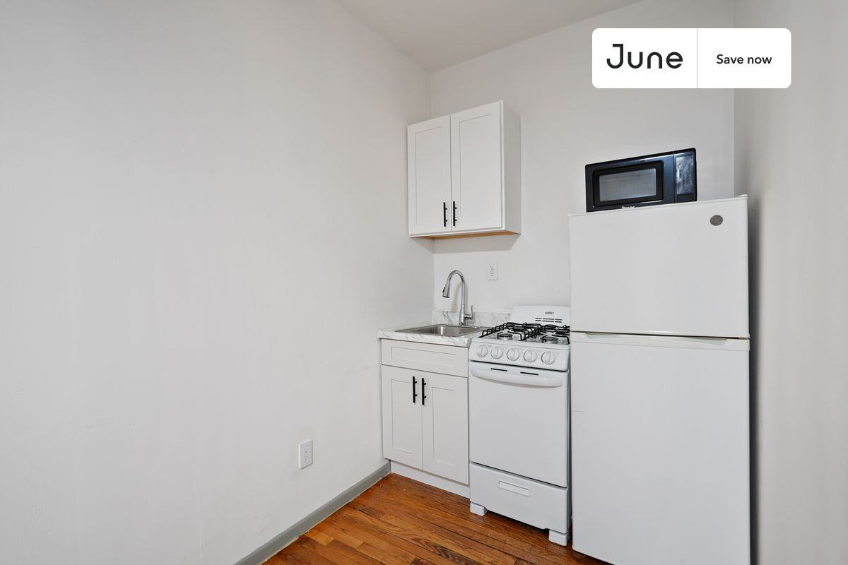 235 W 63rd St #3E