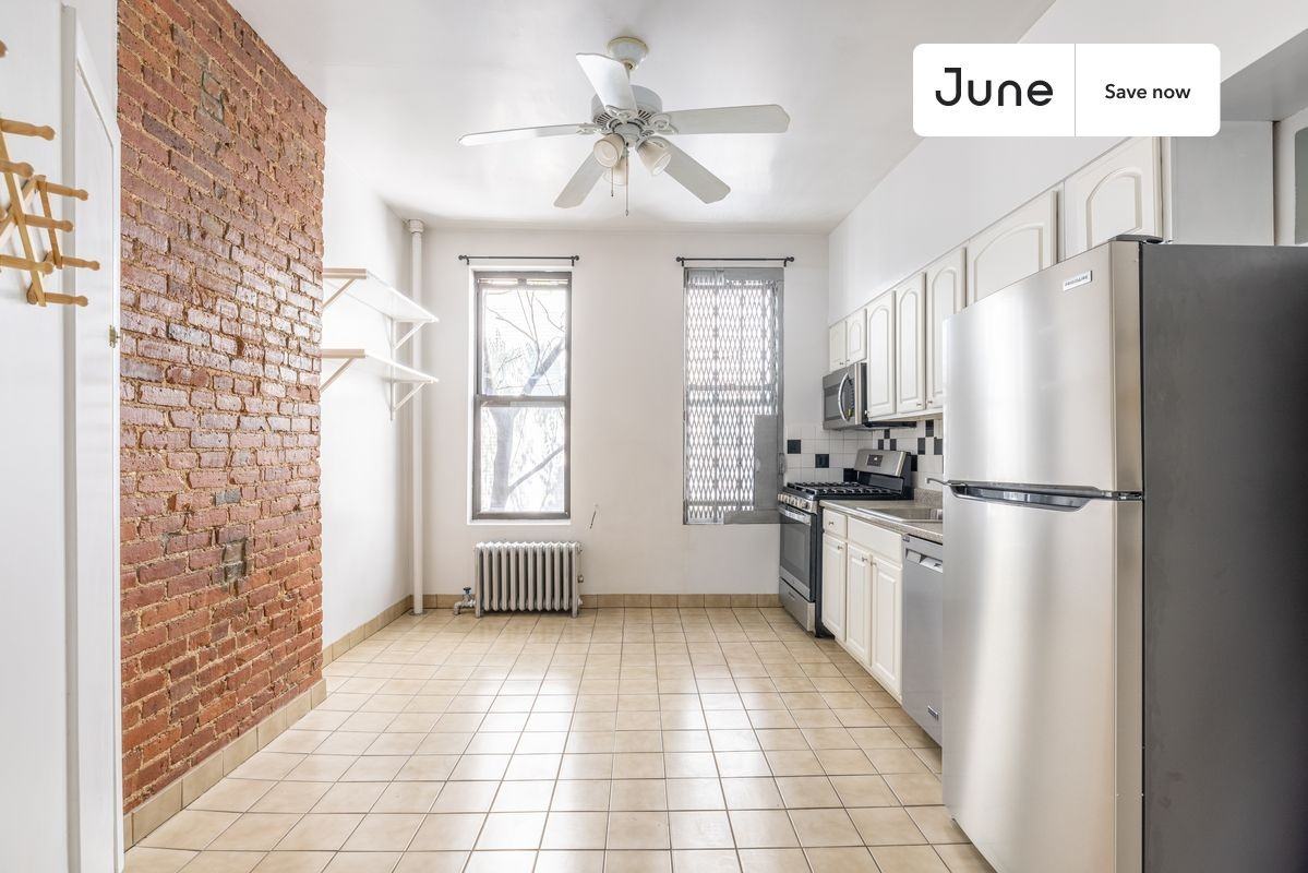 932 Columbus Ave #4S - Photo 4 of 19