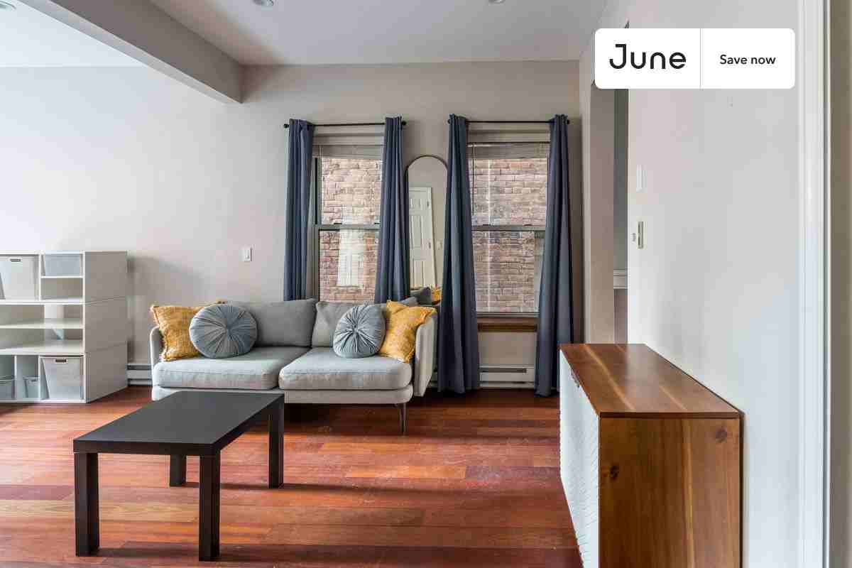 121 Salem St #2D - Photo 5 of 19