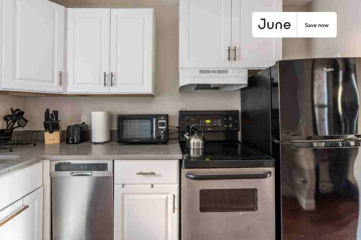 121 Salem St #2D - Photo 7 of 19