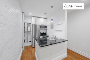featured image of 826 9th Ave #4RS