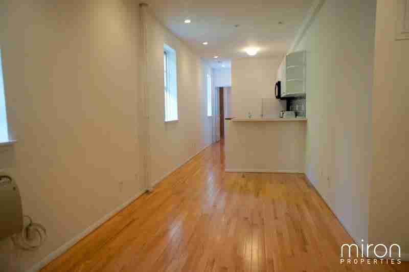 E 92nd St #2E