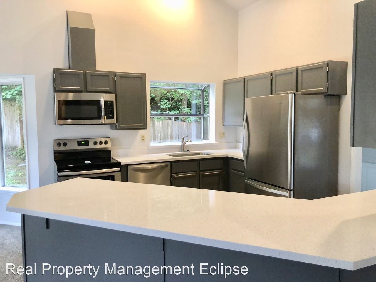 1016 215th St Se - Photo 2 of 14