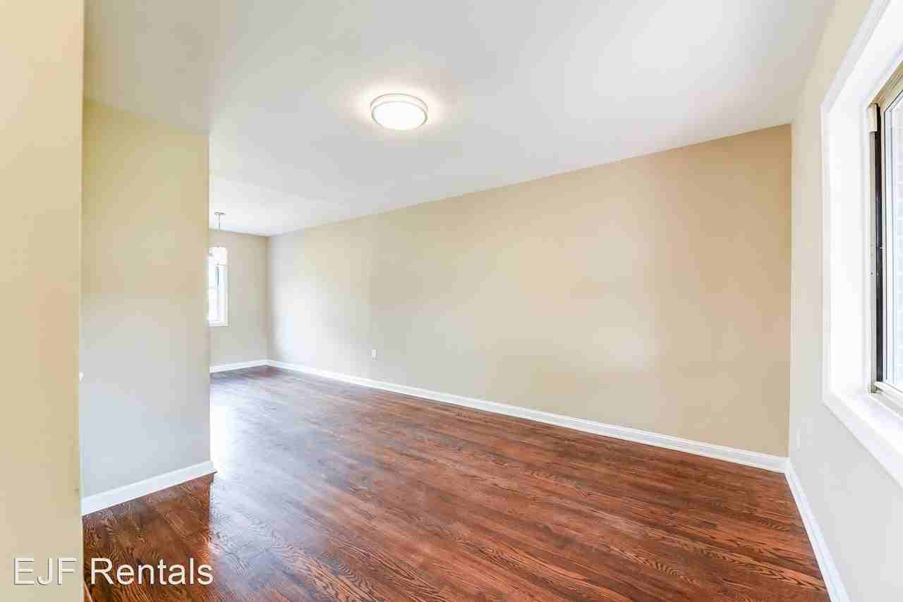 3330 Blaine St Ne - Photo 2 of 38