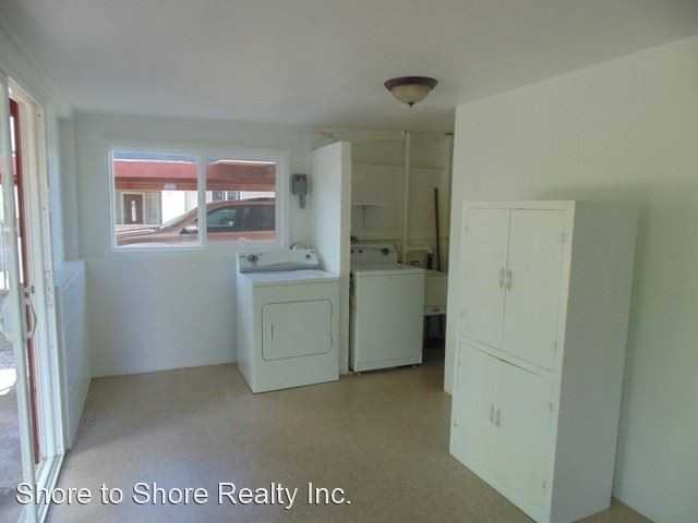 326 Niihau St - Photo 2 of 12