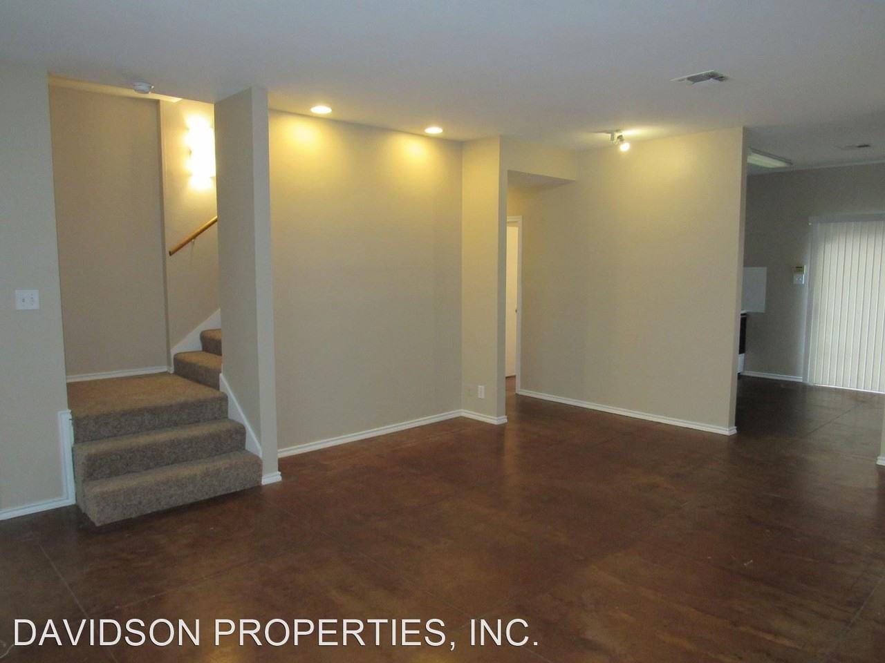 130 Routt St - Photo 2 of 22