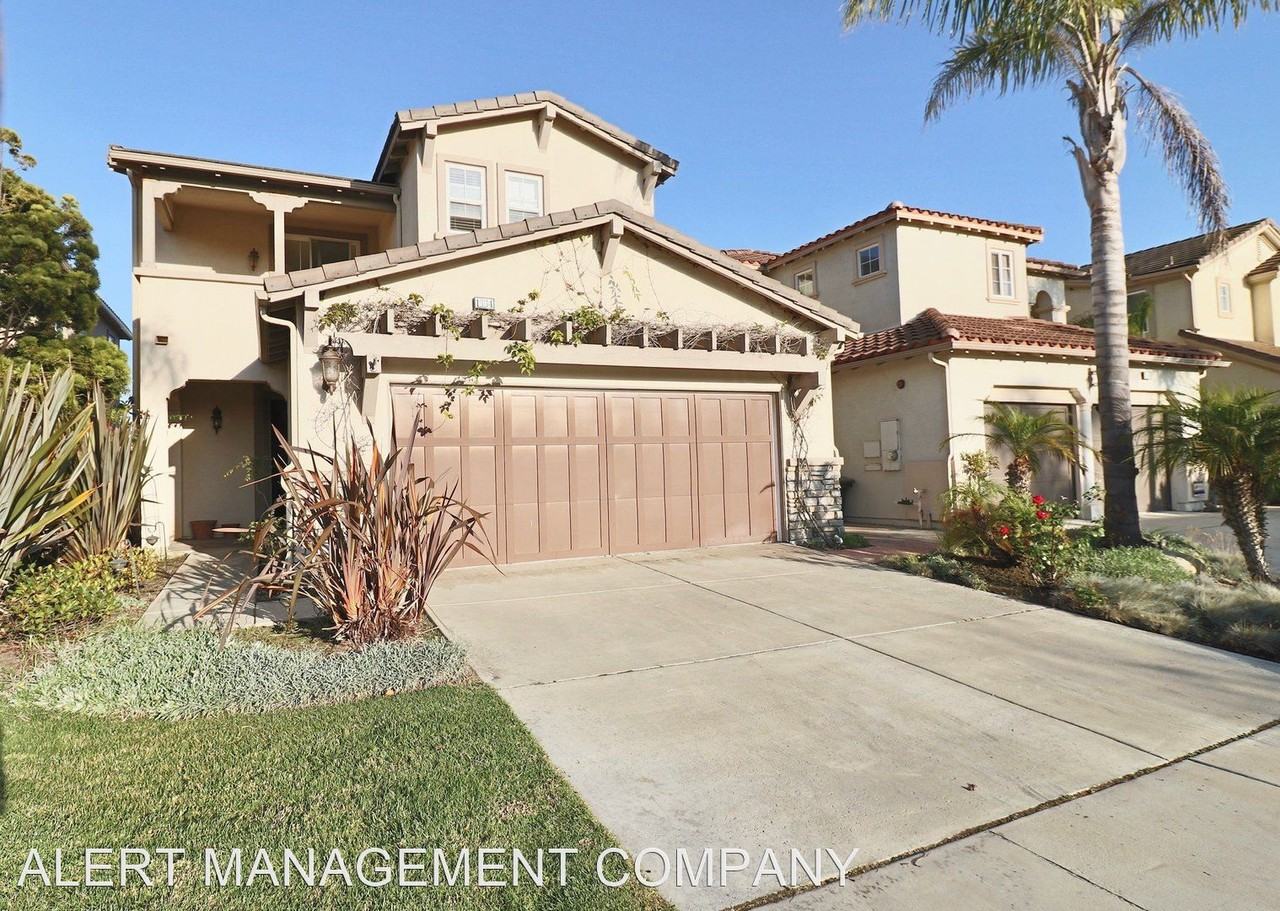 1334 Twin Tides Pl - Photo 2 of 27