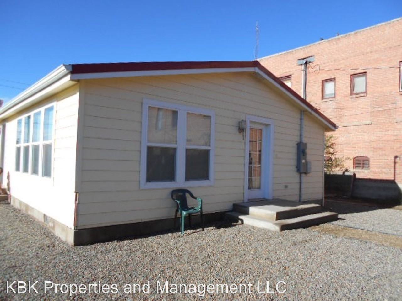 524 3rd St - Photo 2 of 3