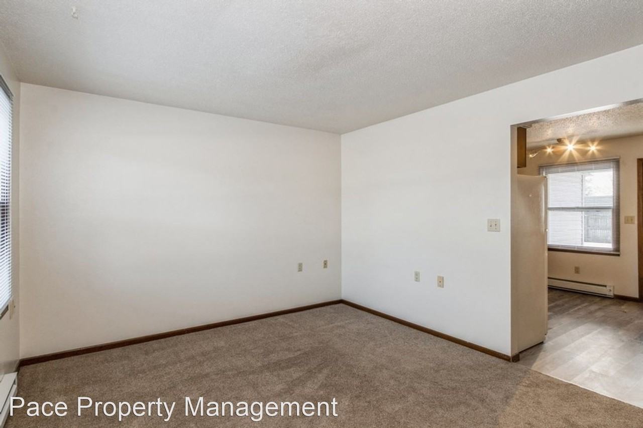 304/306 A Place Apartments in Kalona, IA 52247 Zumper