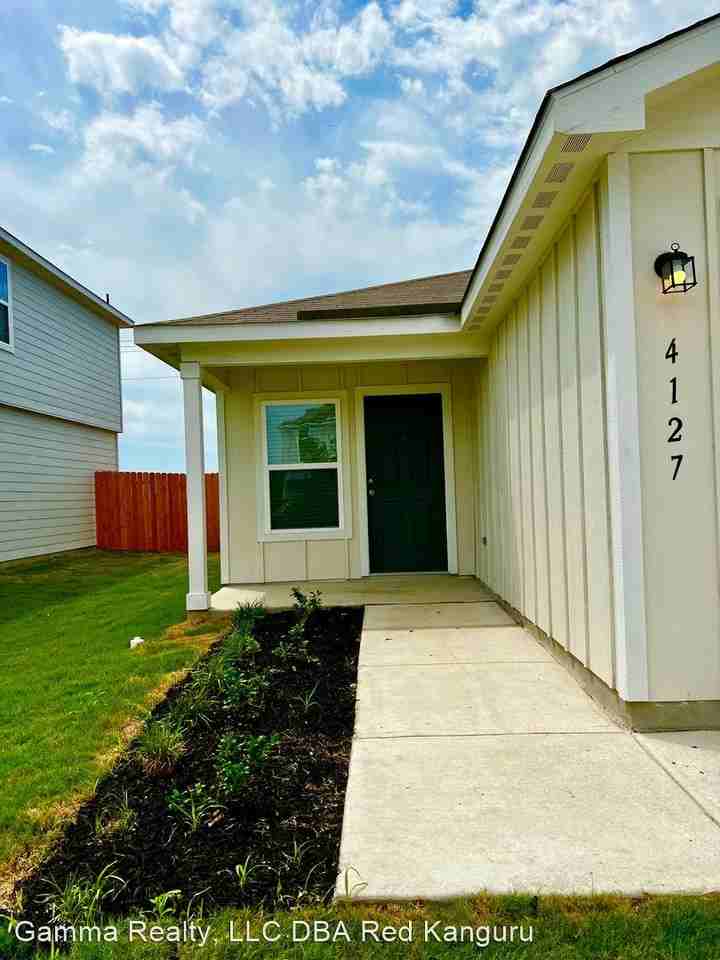4127 Trail De Paris - Photo 2 of 35