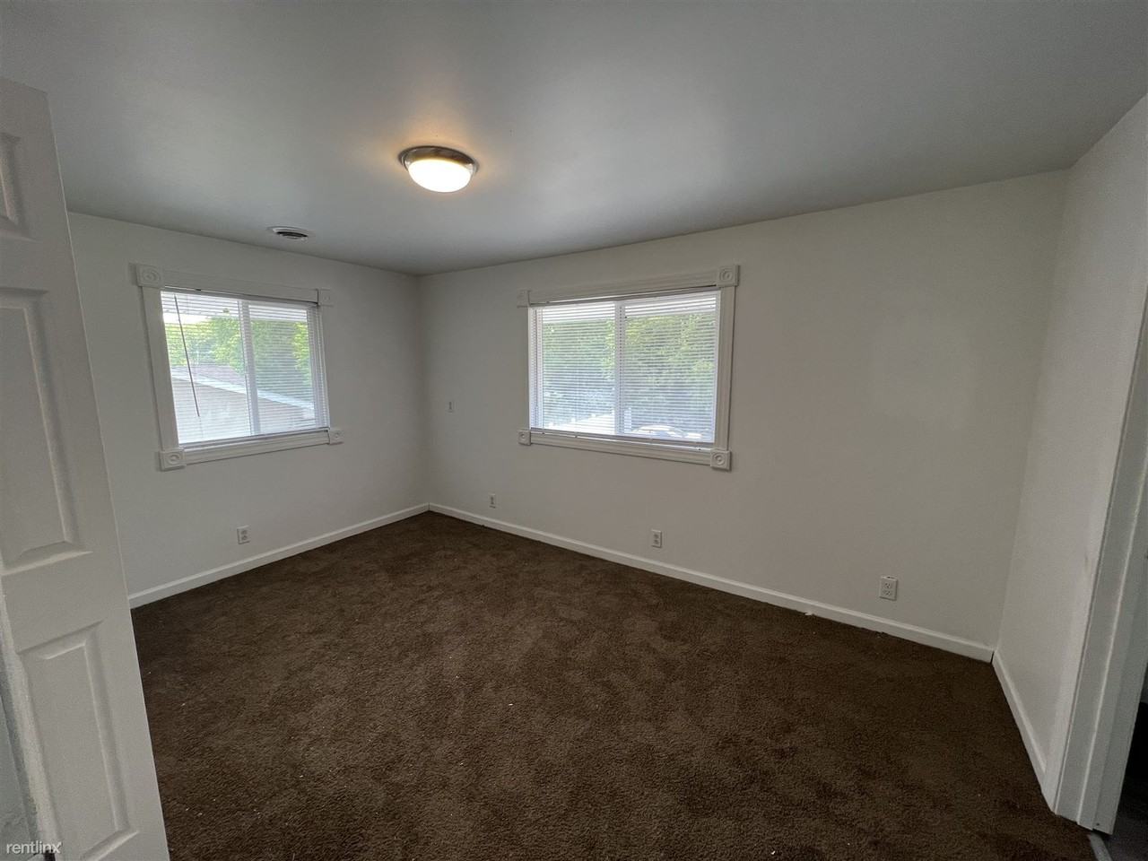 8381 E Court St - Photo 3 of 7