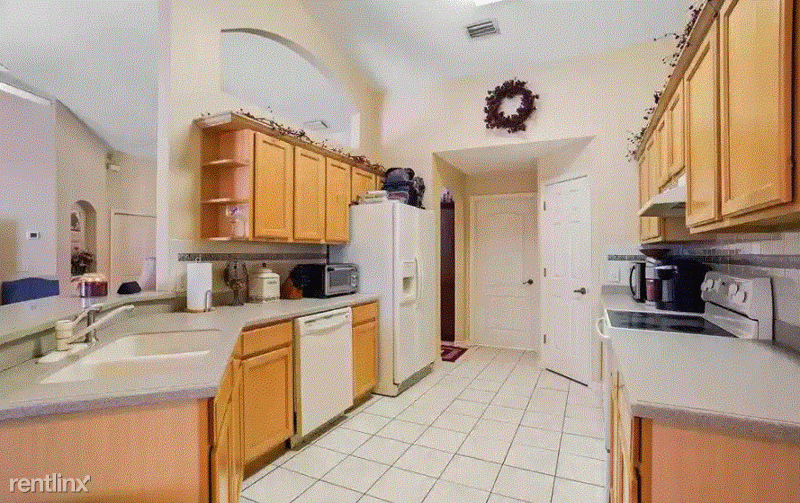 10402 Pleasant View Dr - Photo 2 of 15