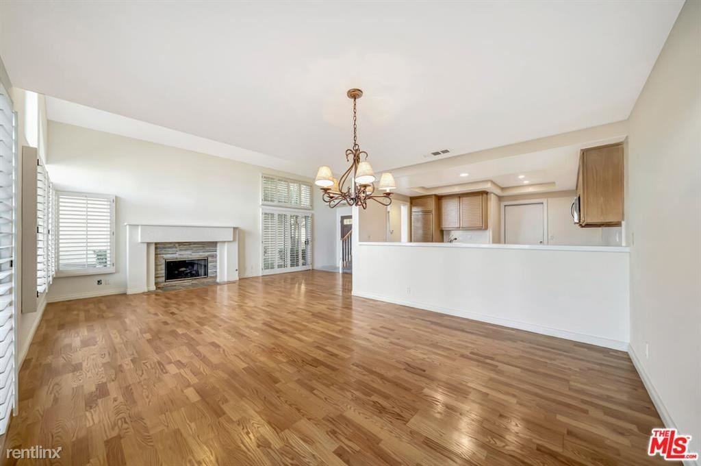 3764 Calle Jazmin - Photo 3 of 7