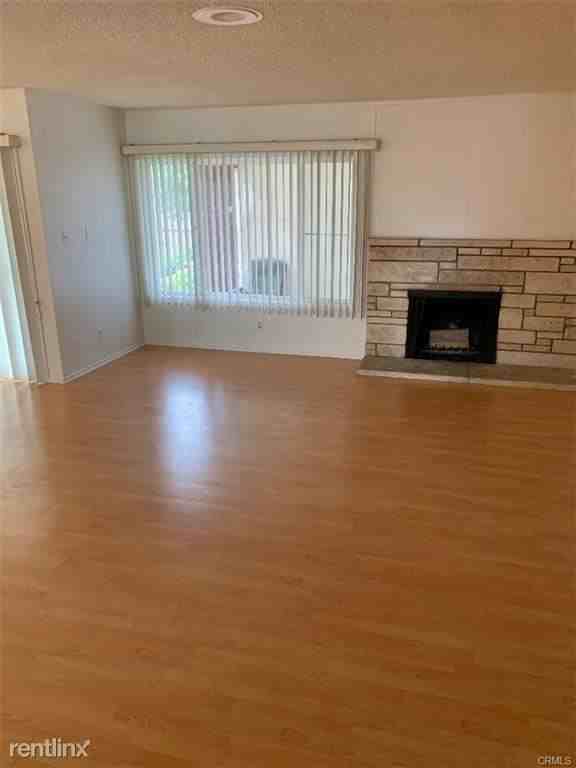 2537 W 225th Pl #A - Photo 2 of 10
