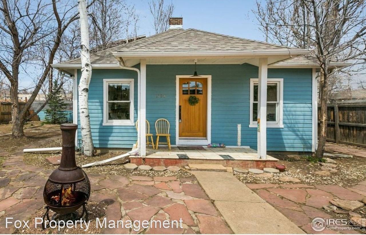 1723 Marine St - Photo 3 of 34