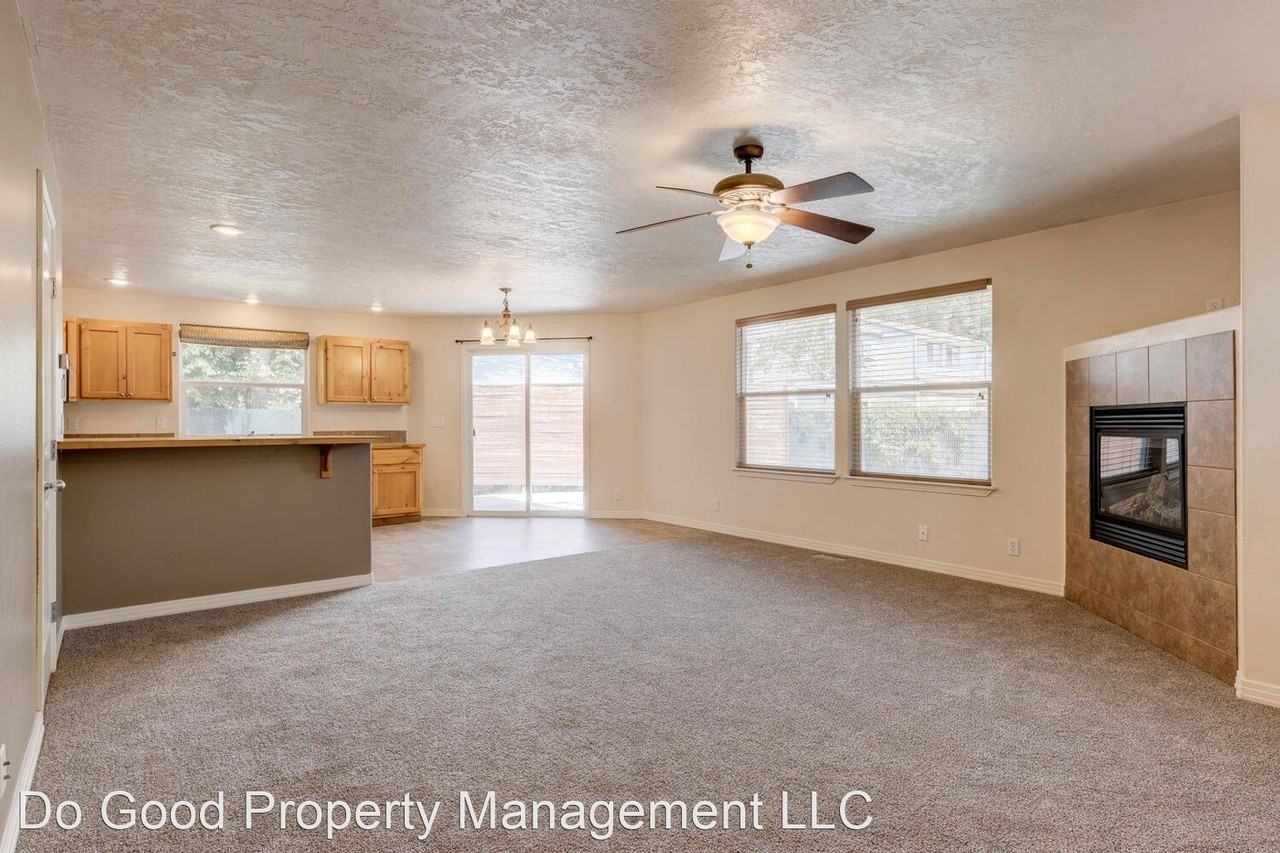 2950 N Saint James Pl - Photo 3 of 26