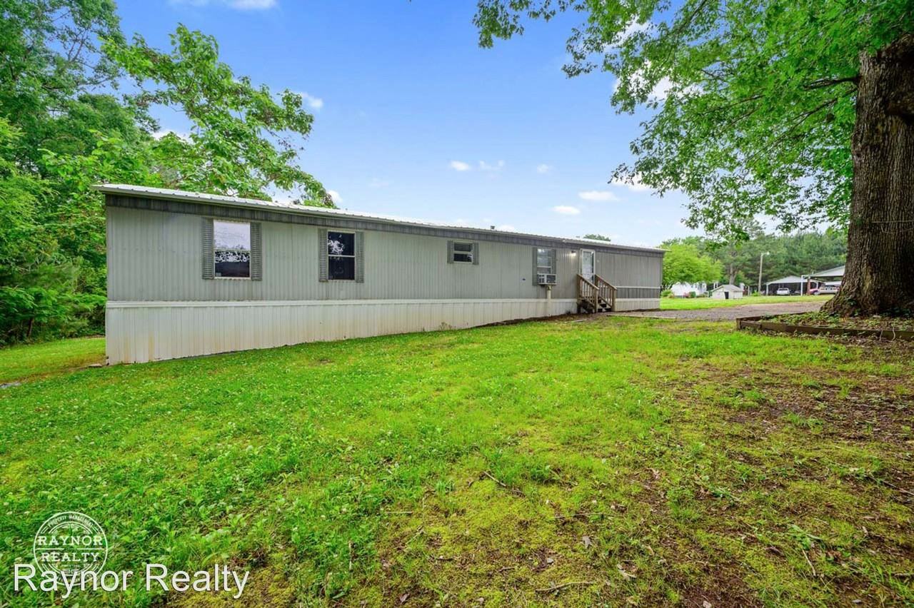 121 Wood Church Rd - Photo 3 of 26