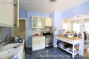 featured image of 19 Park Ave #2