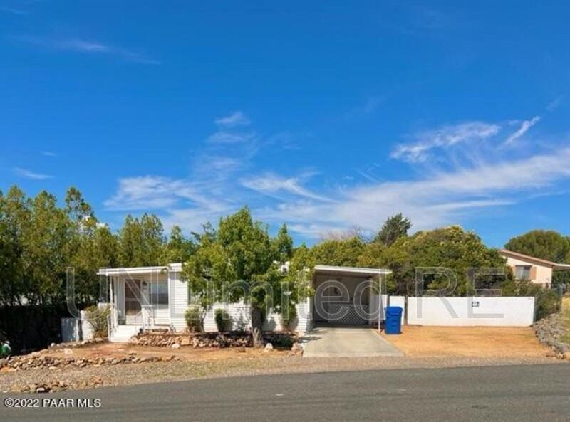 2750 N Meadowview Dr - Photo 2 of 20