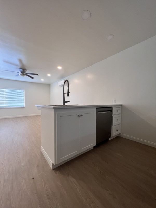 611 Ann Arbor Dr - Photo 3 of 10