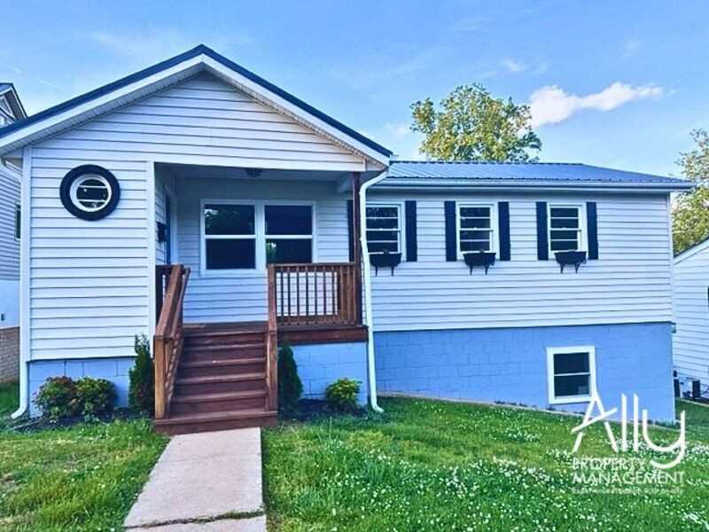 211 Palatine Ave - Photo 2 of 41