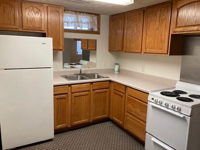 815 W 26th St #4 - Photo 3 of 8