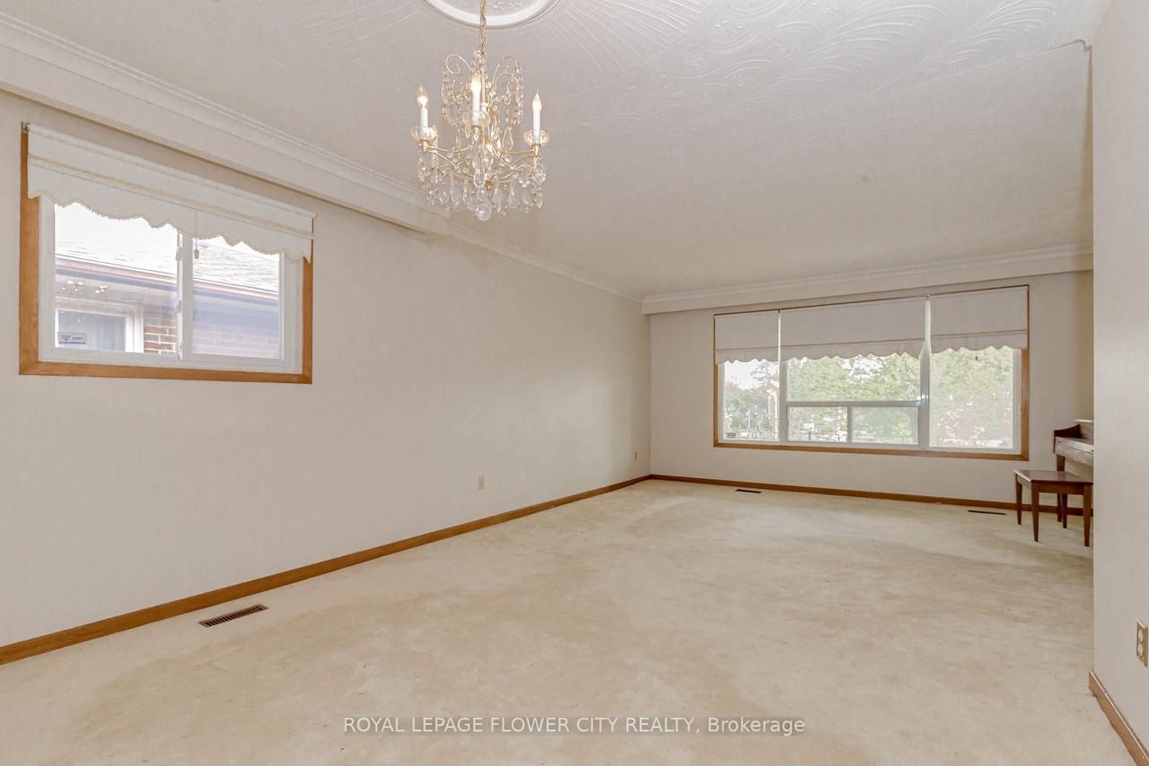 16 Muncey Avenue #1202 - Photo 3 of 6