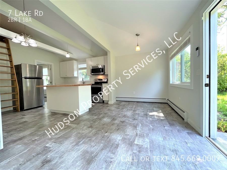 7 Lake Rd - Photo 2 of 11