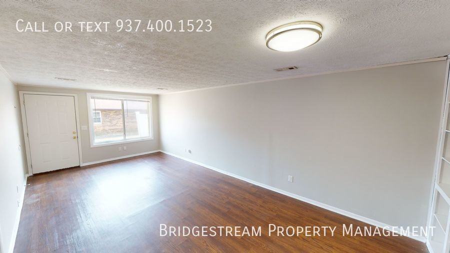 854 Randler Ave - Photo 2 of 13