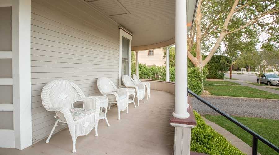 313 Tucker St #B - Photo 3 of 10