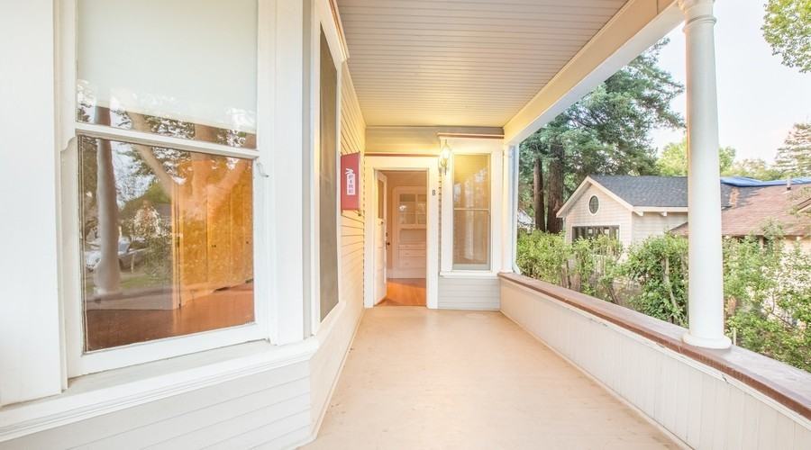 313 Tucker St #B - Photo 4 of 10