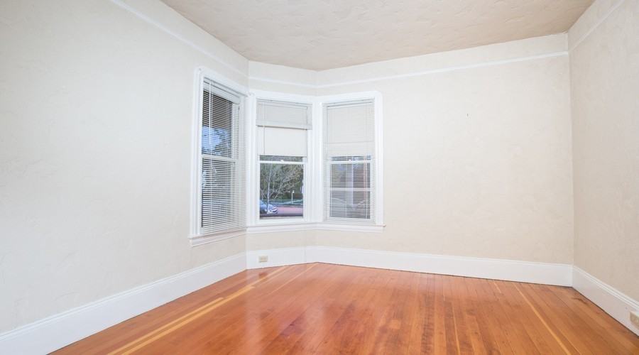 313 Tucker St #B - Photo 5 of 10