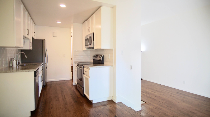 1663 Branham Park Ct - Photo 3 of 29