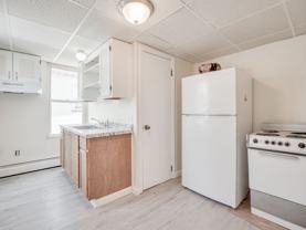 23 Lowell Street #2R - Photo 1 of 1