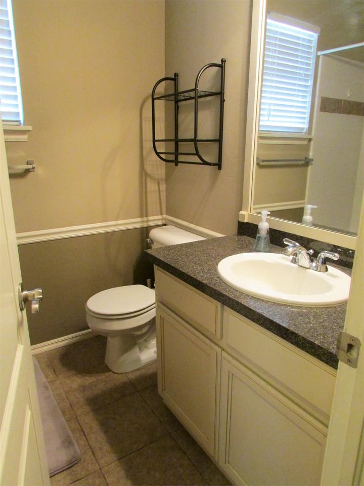 16601 Covington Mnr #1 - Photo 5 of 13