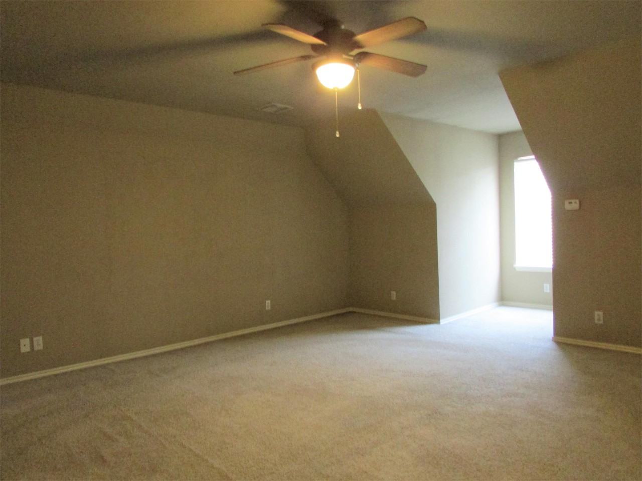 16601 Covington Mnr #1 - Photo 6 of 13