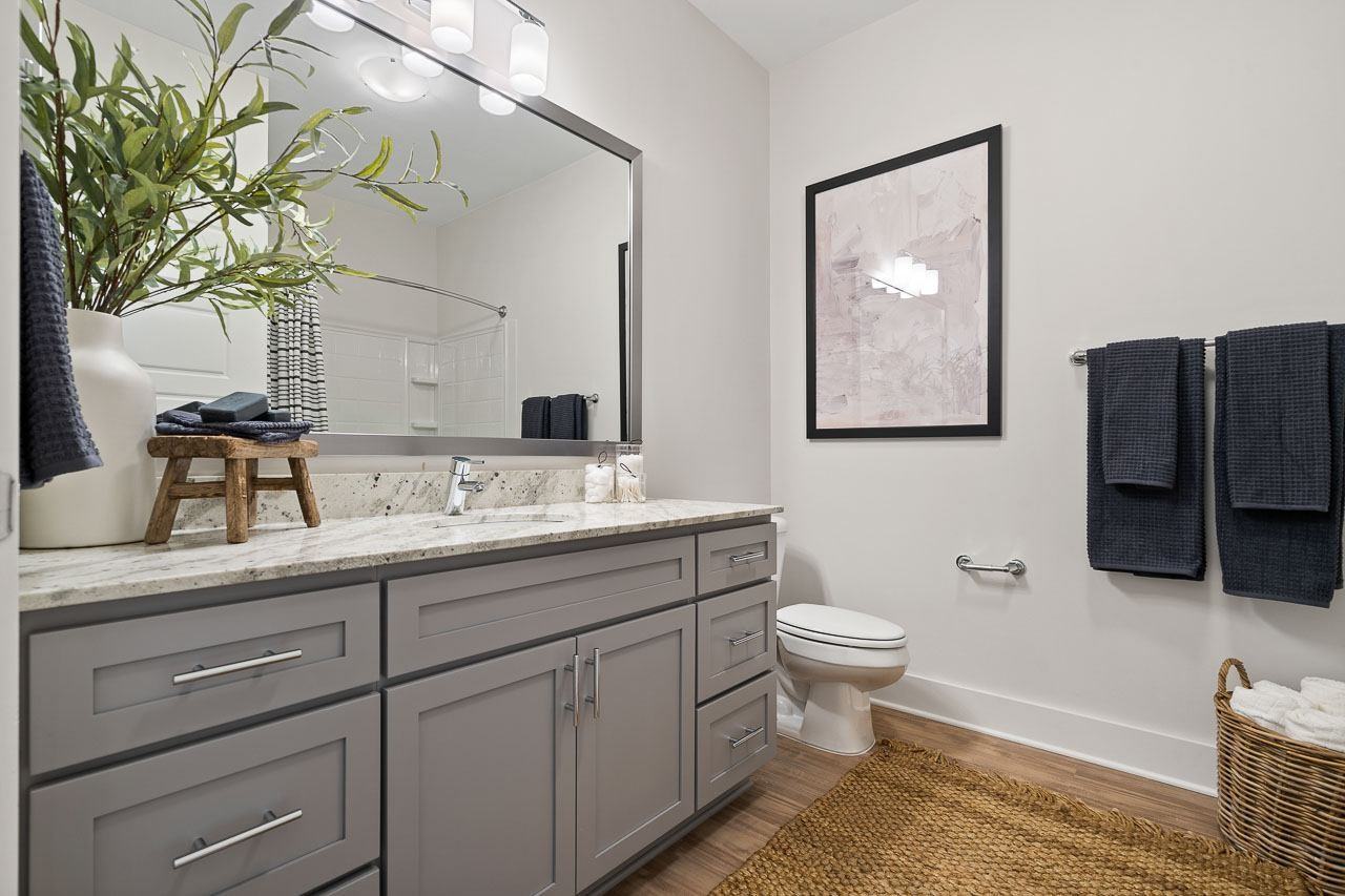 Eagle Landing - Photo 4 of 27