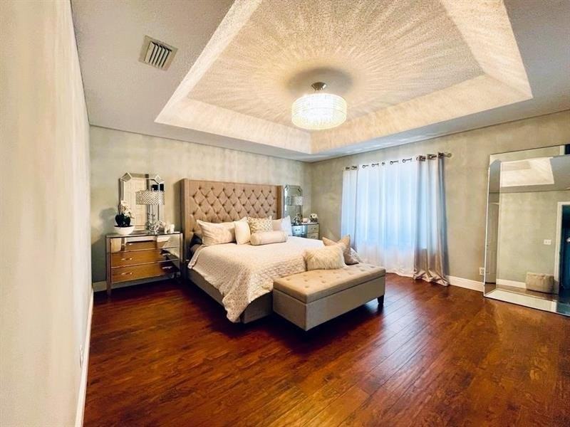 3544 Lakewood Pl #2A - Photo 2 of 8