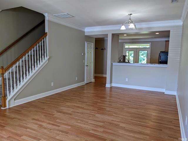 2015 Freeport Dr #1 - Photo 3 of 14