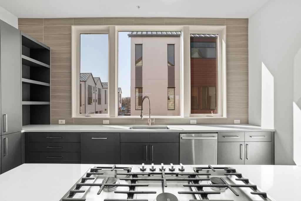 3100 Menchaca Rd #5 - Photo 2 of 27