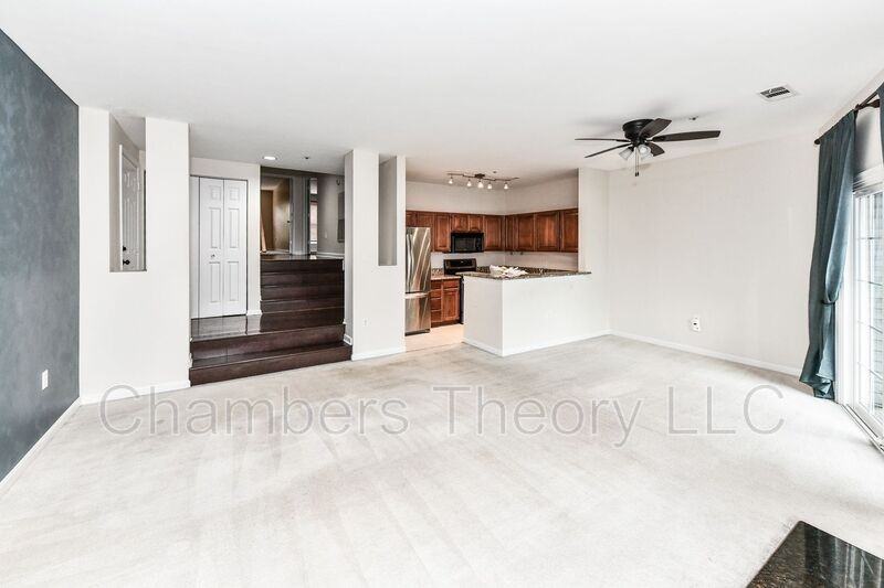 275 S Pickett St #302 - Photo 5 of 30
