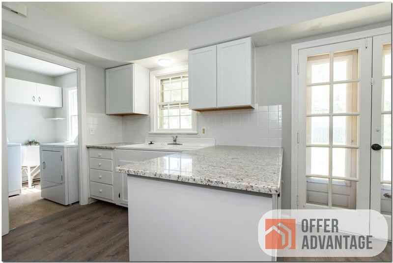 6781 Oakwood Rd - Photo 2 of 10