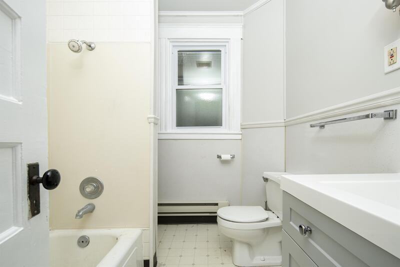 115 N Allen St - Photo 6 of 26