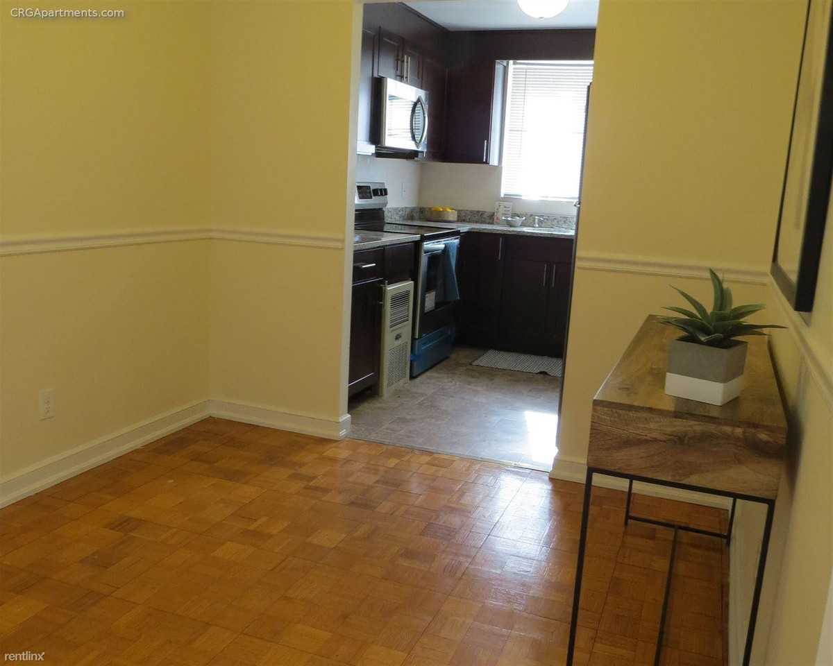 17 Captain Parker Arms #22 - Photo 2 of 6