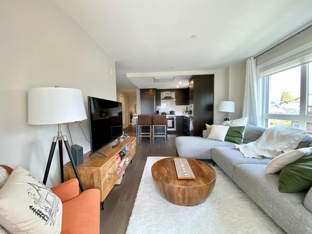 3028 Arbutus Street #3xx - Photo 7 of 16
