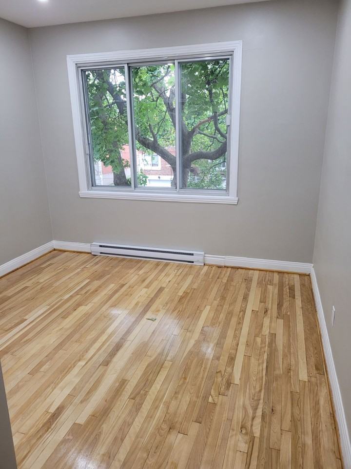 4882 Rue MacKenzie - Photo 4 of 20