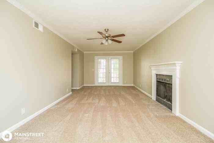 3013 Owendale Dr - Photo 2 of 16